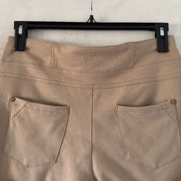 Ci Sono Shorts (NWOT) - Picture 6 of 11